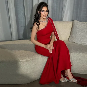 Арабски червени вечерни рокли Дълго нос едно рамо русалка кристал елегантни парти рокли за жени 2023 Дубай вестидос де ноче