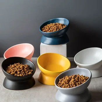 Повишени котешки купички Малко куче 15° наклонена повдигната храна хранене ястие керамика стойка хранилка за котки и кученце 6 цвята